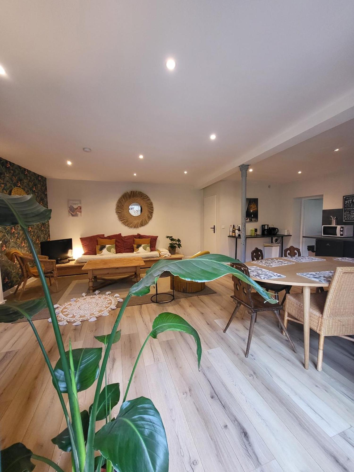 Apartmán Meubles De Tourisme Griotte Et Cannelle Bergbieten Exteriér fotografie